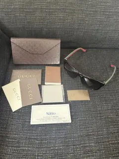 GUCCI サングラス ブラック フレームのサムネイル
