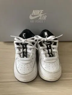 Nike Air Force 1 キッズシューズ ホワイト/ブラック　美品