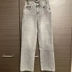ユニクロ ワイドストレートジーンズ23サイズ