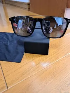 POLICE ブラックMIRROR タイプサングラス 専用ケースクロス付き