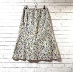 【レリアン/leilian】 小花柄プリントタックAラインスカート 11日本製のサムネイル