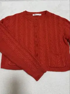 赤 ケーブルニット カーディガン