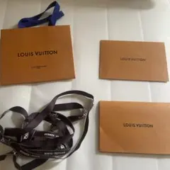 LOUIS VUITTON ショップ袋とカードセット