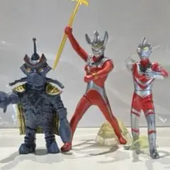 ウルトラマンシリーズ HGウルトラマンタロウ＆ゾフィー＆テンペラー星人