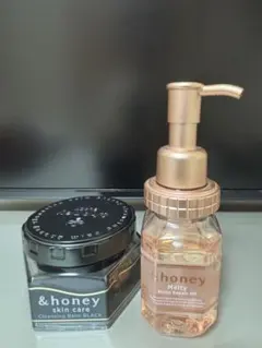 アンドハニーメルティモイストリペアヘアオイル　3.0 とクレンジングバーム黒