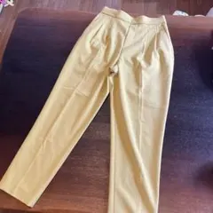 からし色　ゴムウエスト パンツ