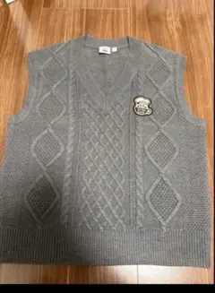 新品　GU カービィ　ニットベスト