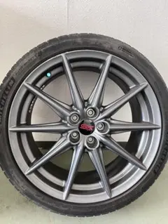 BRZ 18インチ 純正ホイール タイヤセット①のサムネイル