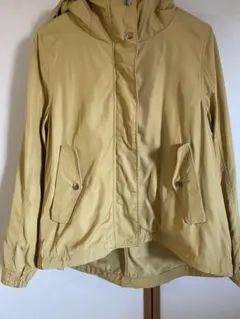 マウンテンパーカー