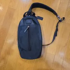 【値下げしました】COACH ボディバッグ 黒