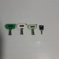 パチスロ4号機　サミー系ドアキー3種、設定キー006　獣王、北斗の拳等のサムネイル