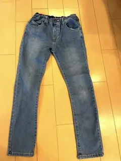 BREEZE 140cm☆裏起毛スリムジーンズ