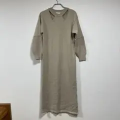 Kari & lili ニットワンピース ベージュ
