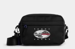 TOMMY JEANS ブラックボディバッグ