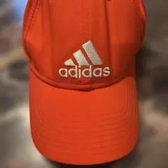 adidas オレンジ キャップ　白いロゴ刺繍　アディダス　フリーサイズのサムネイル
