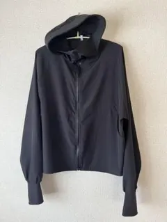 coca UVカットラグランパーカー　ブラック　Lサイズ