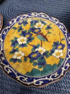 九谷焼　第一陶器 花鳥紋様 黄地花鳥　小皿　　　蓋物セット