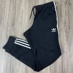 【大人気】adidas SST トラックパンツ 黒 Lスリーストライプ カフド