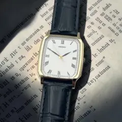 70s Vintage Seiko シャリオ タンク ローマン文字盤 オクタゴン - メルカリ