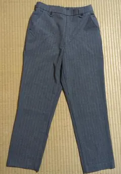 グレー ピンストライプ スラックス