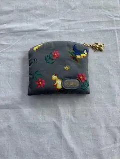 Item thumbnail for item 7c13fb8a-2b0f-4722-a096-c90962943361