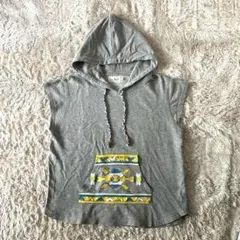 TITICACA チチカカ　スウェットベスト　ノースリーブパーカーのサムネイル