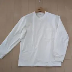 ホワイト 長袖 Tシャツ 胸ポケット付き