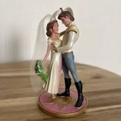 ディズニーストア オーナメント ラプンツェル ユージーン　ウエディング