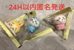 ちいかわ　インテリアミニフィギュア　パジャマ3点セット