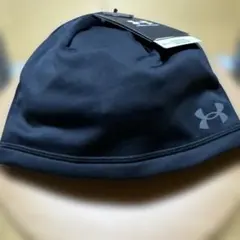 新品アンダーアーマー黒 ビーニー STORM