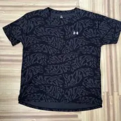 UNDER ARMOUR Tシャツ 総柄 ブラック Lのサムネイル