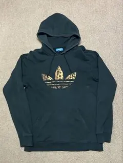 adidas トレフォイル レオパード柄 パーカー