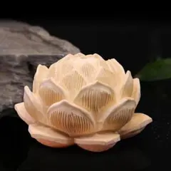 柘植根付 蓮ハス