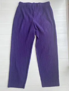 HOMME PLISSE ISSEY MIYAKE プリーツパンツのサムネイル
