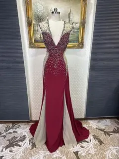 バーガンディ Vネック ビジュー ドレス