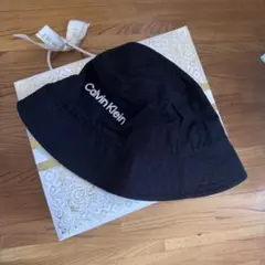 Calvin Klein ブラック バケットハット