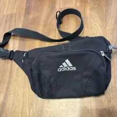 adidas ボディバッグ ウエストポーチ ブラックのサムネイル