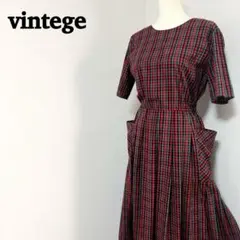vintege ヴィンテージ　ワンピース　レトロ古着　赤系　チェック柄