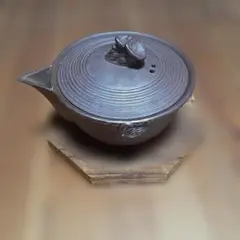 ストライプ模様の茶器 茶こし付き