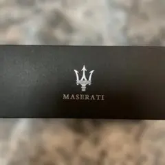 Maserati キーホルダー型ストラップ