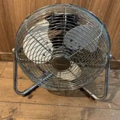 Item thumbnail for item b0e759ff-5204-4fbe-bdb7-911482e1c23e