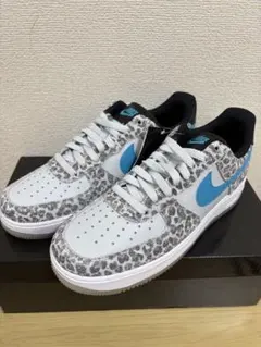 NIKE エアフォース1 プレミアム レオパード ピュアプラチナム 26cmのサムネイル