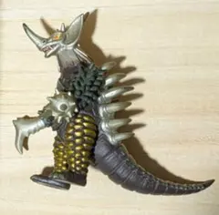 ウルトラ怪獣シリーズEX タイラント（2008版）　旧スタンダードサイズ　ソフビ