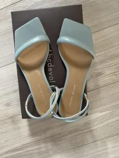 サンダルのサムネイル