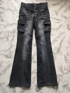 Item thumbnail for item e9a3b14f-a094-4a6c-ba9e-5baf3a2ed872