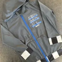 ブリーズ　キッズラッシュガード120