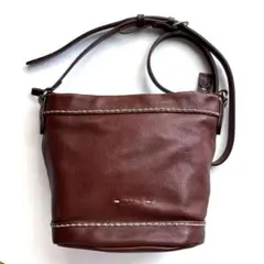 Item thumbnail for item 104895e9-2164-4b42-be7e-662ef8ef329e