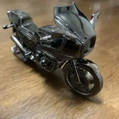 レッドバロン　世界の名車シリーズ　HONDA CB1100R バイクのサムネイル