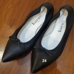 極美品 kurun TOKYO ラウンドトゥ バレエシューズ ブラック 極美品 kurun TOKYO ラウンドトゥ バレエシューズ ブラック - メルカリ