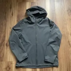 ブッロックテックパーカー　ユニクロ